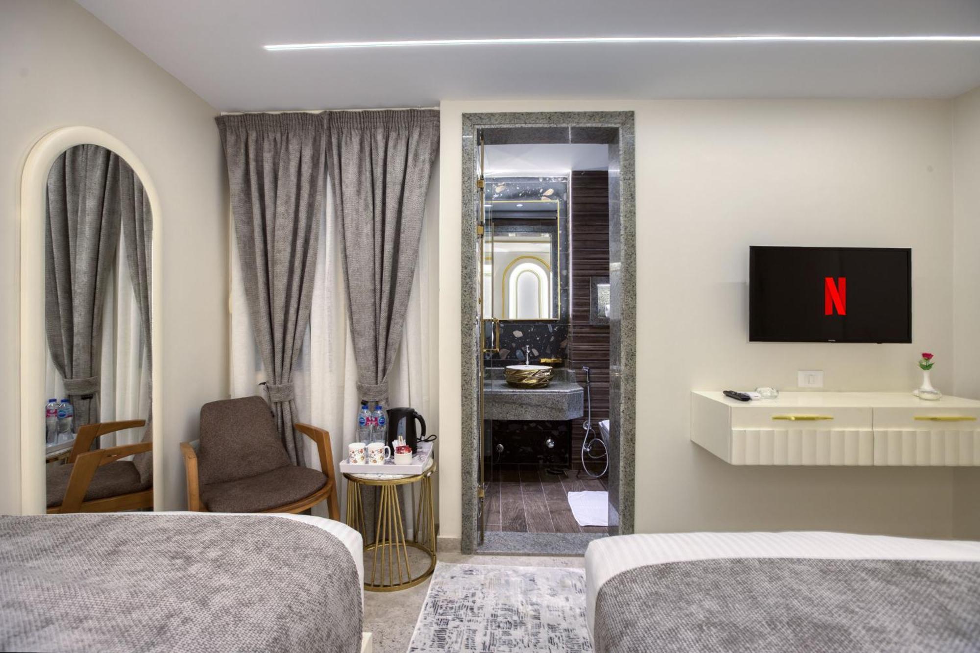 Pyramids Plateau Hotel Kafrat al Jabal Екстер'єр фото