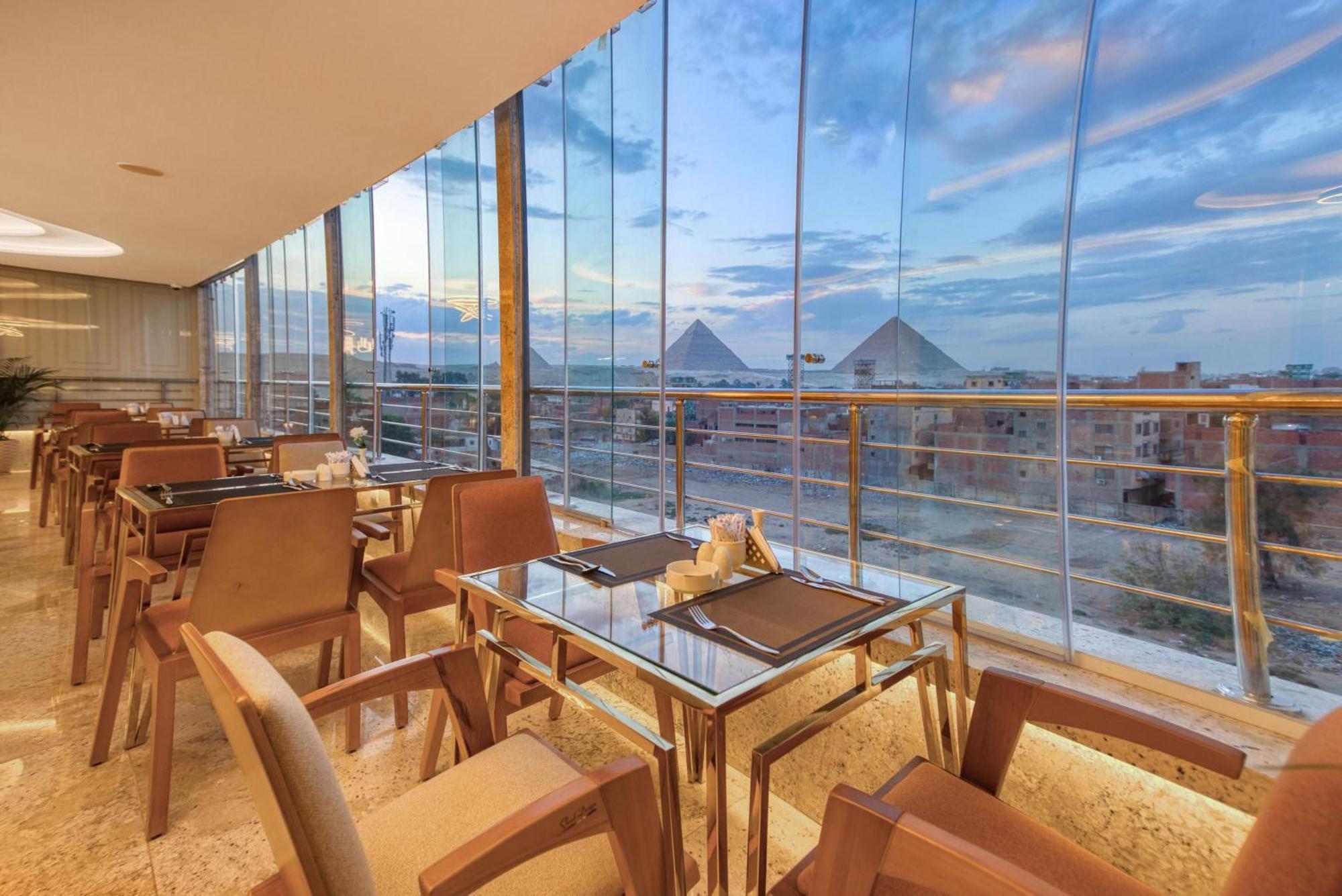 Pyramids Plateau Hotel Kafrat al Jabal Екстер'єр фото