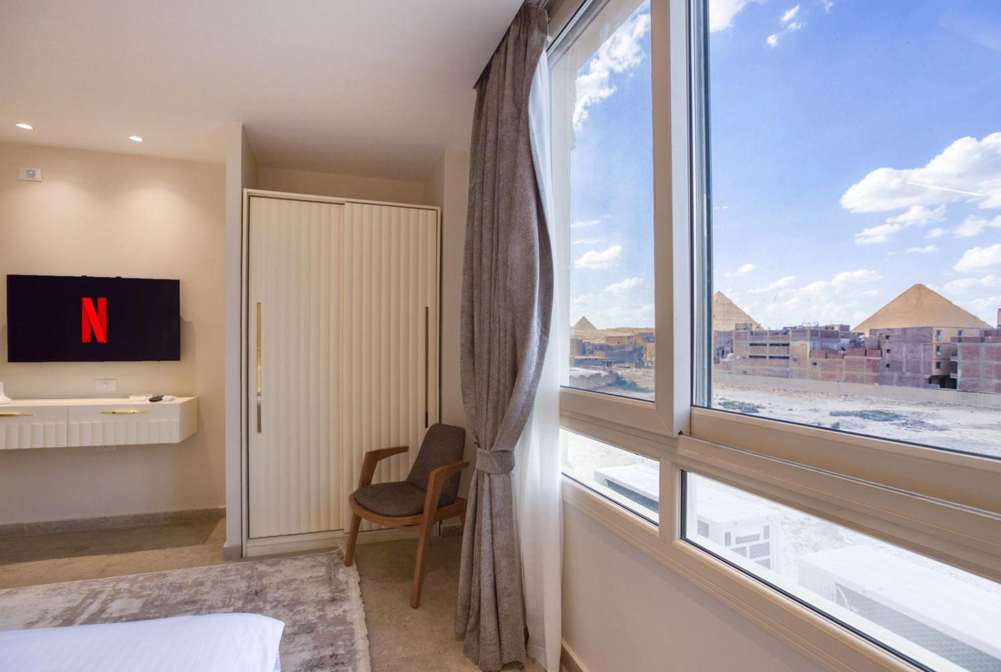 Pyramids Plateau Hotel Kafrat al Jabal Екстер'єр фото